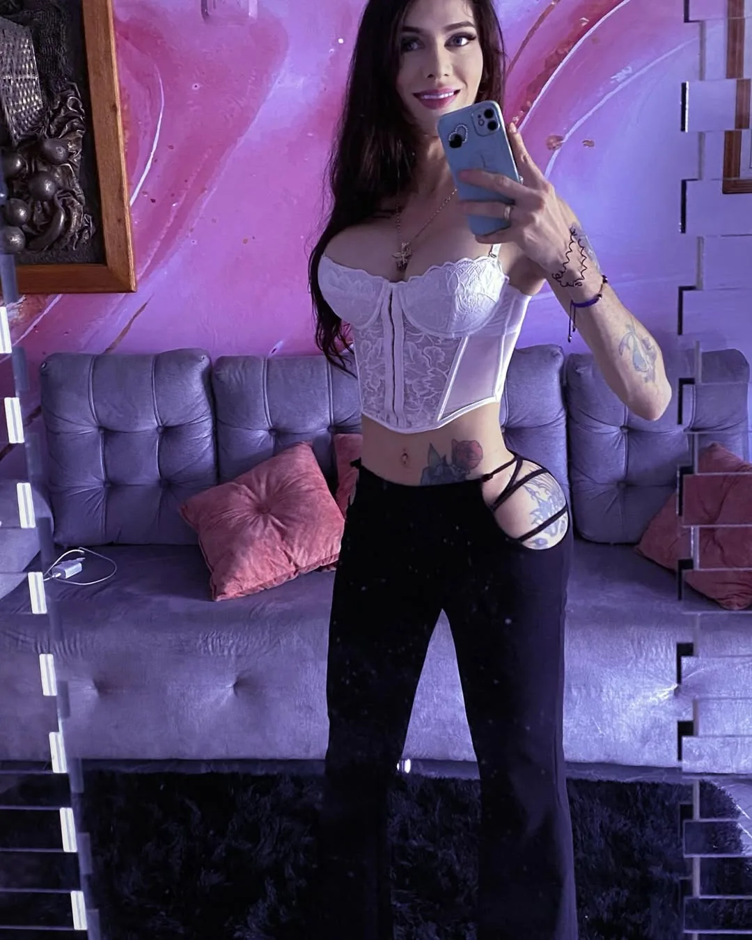 Lisa0 266 escort 